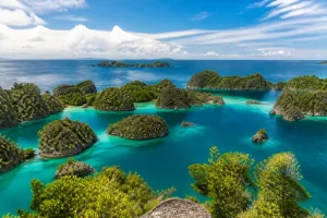 Lire la suite à propos de l’article Visiter un archipel : découvrez les trésors cachés des îles et leurs paysages enchanteurs